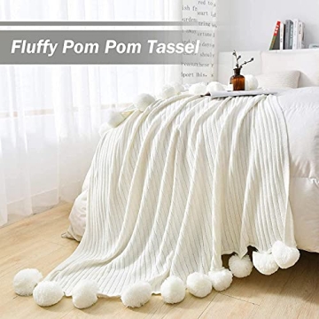 Fomoom Pom Pom Throw Blanket - Stylish Knit Comfort