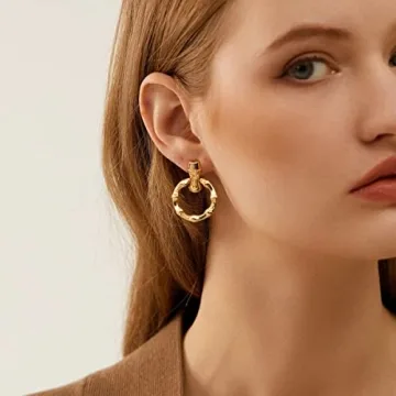 HESSAWELL Vintage Gold Hoop Earrings for Women