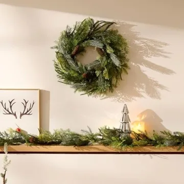 Decorbyhannah 20 Inch Prelit Christmas Wreath for All Occasions