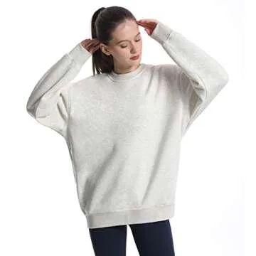 THE GYM PEOPLE Women's Fleece Crewneck Sweatshirt Loose fit Soft Oversized Pullover Sweatshirt Light Grey