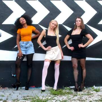 Kawaii Thigh High Socks - Pink Bow Heart Design