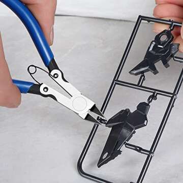 IGAN-330 Flush Cutters, Precision Wire Cutter, Flush Pliers, Wire Snips, Electrical Cutters, Sprue, Side & Small Wire Nippers, Diagonal Cut Snips, Ideal for Electronics & Precision Cutting Needs
