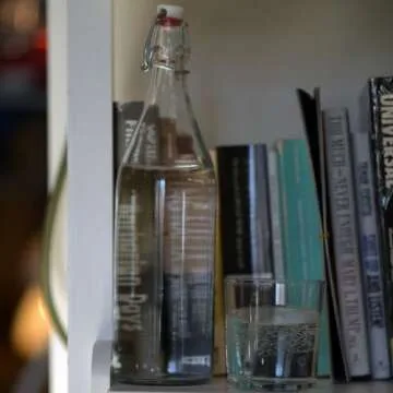 Bormioli Rocco Giara Bottle, 33.75 oz, Clear