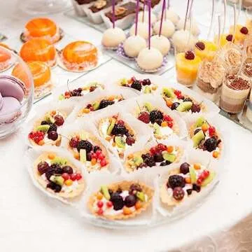 Cokiecan 600 Pcs White Cupcake Liners Standard Size Baking Cups Food-Grade Greaseproof Paper Muffin Liners, No Smell Cupcake Wrappers for Wedding Birthday Party