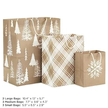 Hallmark Christmas Gift Bags - Stylish & Recyclable - 8 Pack