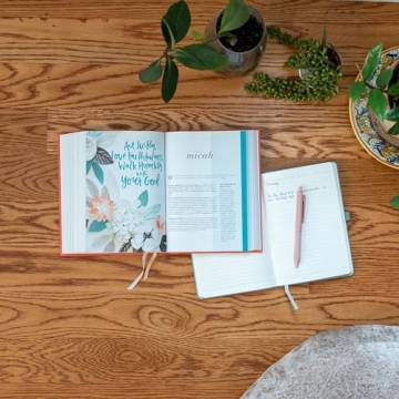 CSB She Reads Truth Bible - Colorful Design & Notetaking Space