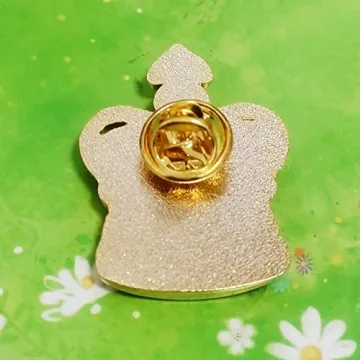 God Save the King Coronation Pin Badge Brooch Keepsake