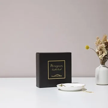 Elegant Monogrammed Ceramic Jewelry Tray for Gifts and Decor