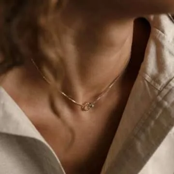 Elegant CAITLYNMINIMALIST Interlocking Infinity Necklace for Her