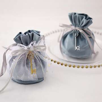 Mixed Set of 30 Large Skeleton Keys in Antique Silver - Set of 30 Keys (Silver Color)