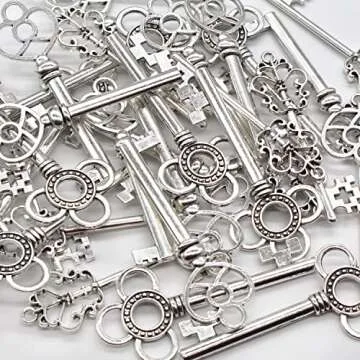 Mixed Set of 30 Large Skeleton Keys in Antique Silver - Set of 30 Keys (Silver Color)