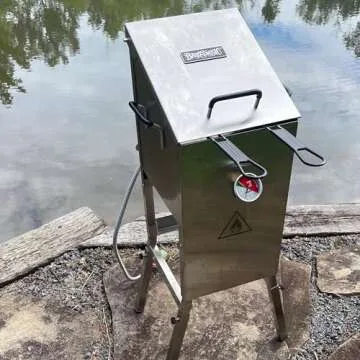 Bayou Classic 700-701 4-gal Stainless Bayou Fryer - Perfect for Outdoor Cooking!