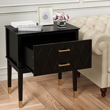 Stylish Scurrty End Table for Bedroom and Living Room