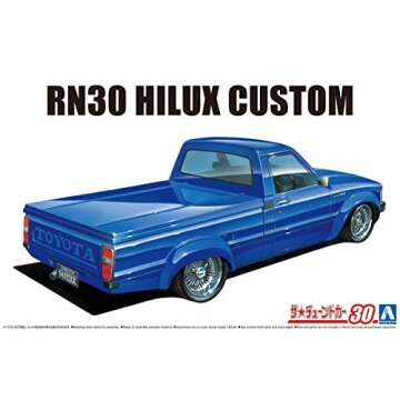 Aoshima Toyota RN30 Hilux Custom ’78 1:24 Model Kit