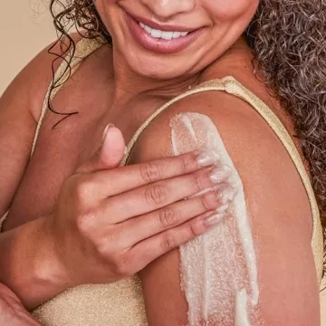 Tree Hut Vanilla Shea Sugar Scrub Exfoliate Hydrate 18 oz