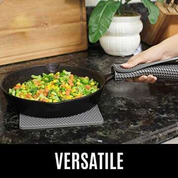 HOMWE Silicone Oven Mitts and Pot Holders, 4-Piece Set, Heavy Duty Cooking Gloves, Kitchen Counter S...