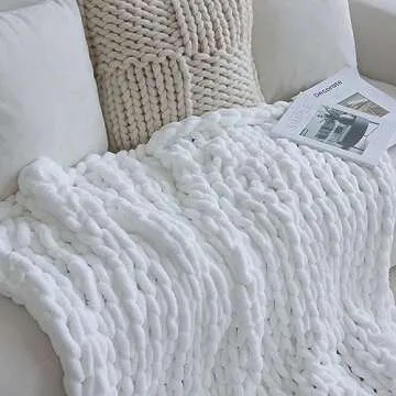 Maetoow Chenille Chunky Knit Blanket Throw （40×50 Inch）, Handmade Warm & Cozy Blanket Couch, Bed, Home Decor, Soft Breathable Fleece Banket, Christmas Thick and Giant Yarn Throws, White