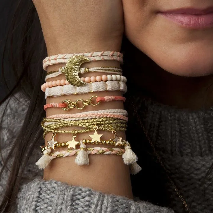 Gold Friendship Bracelet Kit for Creative Crafting