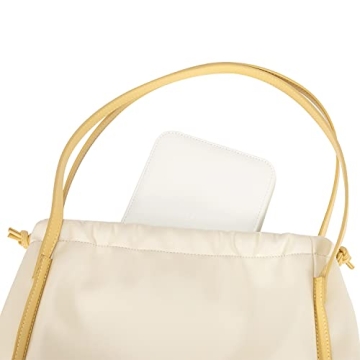 LANDICI Small Jewelry Box for Travel and Daily Use