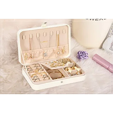 LANDICI Small Jewelry Box for Travel and Daily Use