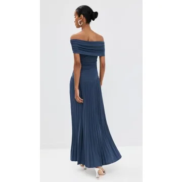 Lioness Women's Field of Dreams Maxi Dress in Navy Blue