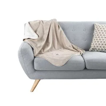 PETMAKER Waterproof Pet Blanket - 30x40-Inch Reversible Sherpa Fleece Throw Protects Couches, Cars, and Beds from Spills, Stains, and Fur (Tan)