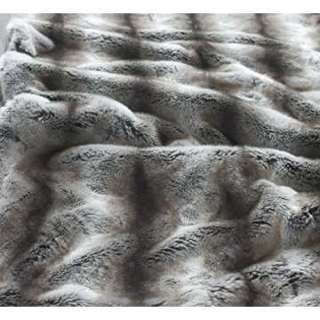 Luxury Faux Fur Oversized Throw Blanket with Plush Velvet Reverse, Fox Lynx or Gray Mink (Gray Chinc...