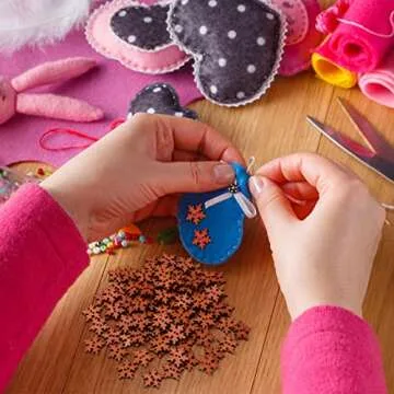 FOMIYES Snowflake Buttons: Wooden Christmas Snowflake Buttons - 100Pcs 18mm Sewing Buttons for Crafts Christmas Embellishments DIY Christmas Tree Ornaments for Winter Party Home Decor