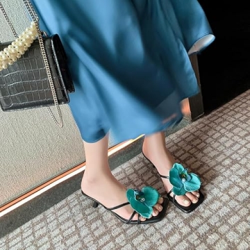 YIYA Women's Flower Kitten Heels for Stylish Summer Outfits
