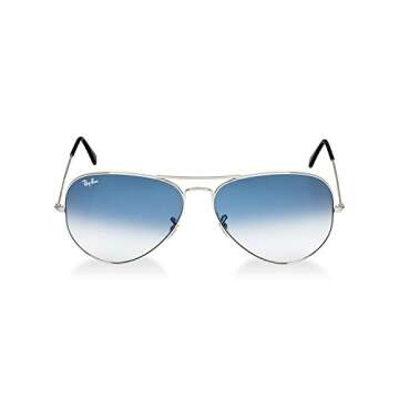 Stylish Ray-Ban RB 3025 Aviator Sunglasses with Gradient Lenses
