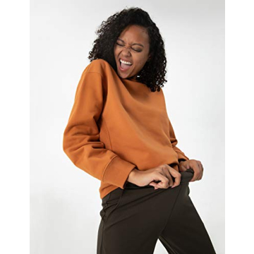 AJISAI Women's Joggers for Comfort and Style