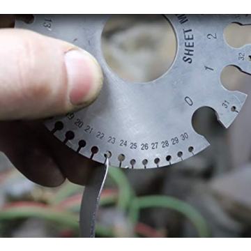 Metal Magery Pry Bar Tool for Automotive and DIY Projects