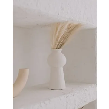 ChagoArt Faux Pampas Grass - Stylish Home Decor Stems