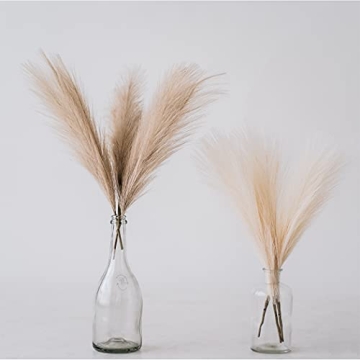 ChagoArt Faux Pampas Grass - Stylish Home Decor Stems