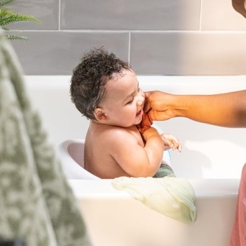 Summer by Ingenuity My Bath Seat for Safe Baby Bathing