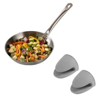 Restaurantware Comfy Grip Mini Oven Mitt Pot Holders Set - 446°F Heat Resistant Silicone with Ribbe...