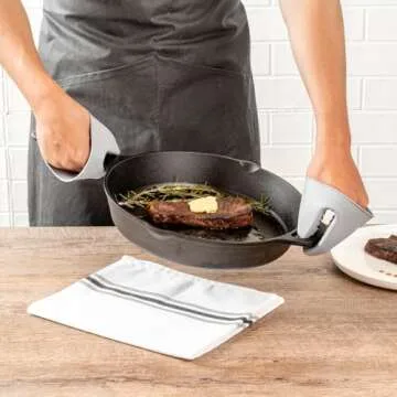 Mini Silicone Oven Mitts - Heat Resistant Kitchen Tools