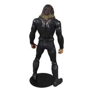 McFarlane DC Multiverse Aquaman Stealth Suit 7" Figure