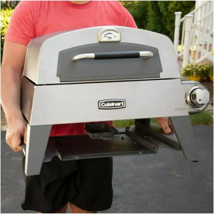 Cuisinart CGG-403: 3-in-1 Pizza Oven & Grill
