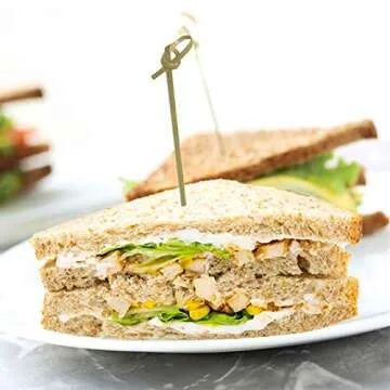 300pcs Natural Green Bamboo Cocktail Picks 4 and 6 inches Environmentally Friendly Degradable Skewers Appetizer Toothpicks for Fruit Sandwich Snacks and Cocktail Garnish