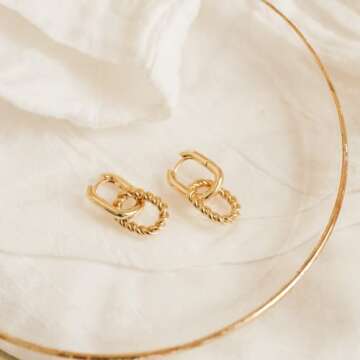 Misearo Gold Dangle Earrings for Women, Trendy Small 14K Gold Plated Square Link Twisted Huggie U-shaped Hoop Earrings Tiny Dangling Earrings Jewelry Gifts for Women Teen Girls