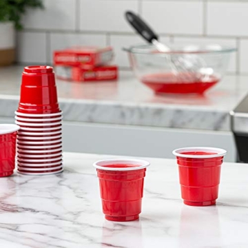 GUSTO Mini Plastic Shot Glasses - 100 Count Red