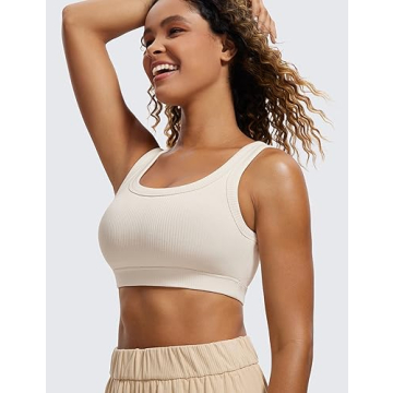 CRZ YOGA Ribbed Sports Bras for Women - U Back Wireless Medium Impact Sports Bra Padded Yoga Workout Bra White Apricot Medium