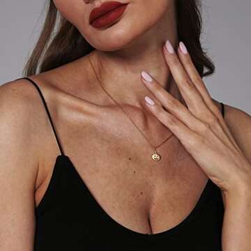 Pencros Dainty Pumpkin Necklace,18K Gold Plated Pumpkin Delicate Chain Minimalist Simple Halloween Jewelry Friend's Gift