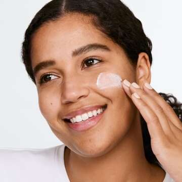 Clinique Exfoliating Face Scrub With Salicylic Acid For Oily Skin Types | Refreshing + Refining, 3.4 Fl Oz