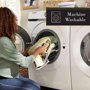 TOWN & COUNTRY LUXE Livie Fresh Lemon Everwash® Washable Multi-Use Decorative Rug, Kitchen Rug, Low-Profile Door Mat, Bedroom Rug and Dorm Room Rug with Non-Slip Backing, Seafoam Green, 24"x40"