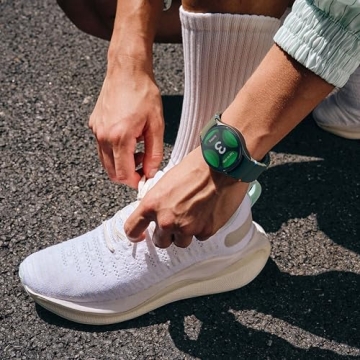 Galaxy Watch 7 - 40mm LTE Smartwatch with AI & Fitness