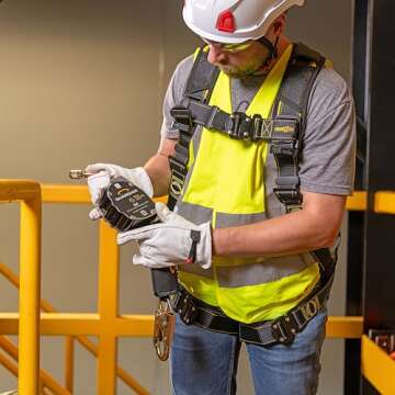 Guardian Fall Protection 10900 Halo Web SRL – 11 ft. Nylon Webbing with Carbineer, Swivel Top, Steel Snap Hook