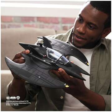 DC Comics Batman, Batwing and 4-inch Batman Figure Set, 1992 Batman Returns Limited Edition 85th Anniversary Collectible Kids Toys for Boys Ages 3 and Up