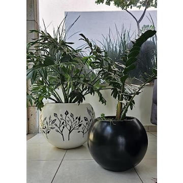 Stylish Modern Fiberglass Planter for Indoor Outdoor Use